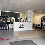 Tenerife Lucia, * Адехе