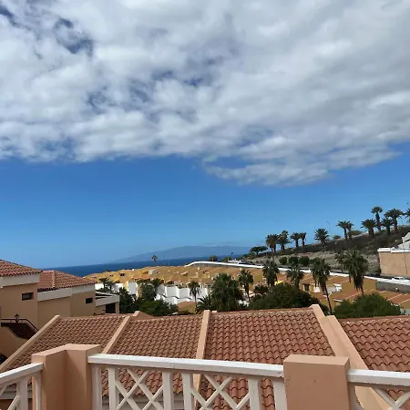 Tenerife Lucia, アデヘ